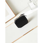 Chanel Mini Vanity Case Black 11x8.5x7cm - 5