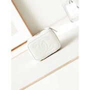 Chanel Mini Vanity Case White 11x8.5x7cm - 5