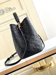 LV NeoNoe Black Bag M45256 Size 26x26x17.5 cm - 3