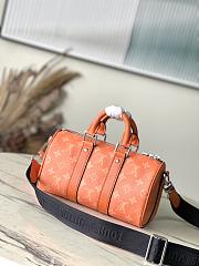 Louis Vuitton LV Keepall Bandoulière 25 Orange 25 x 15 x 11 cm - 4