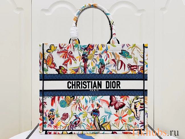 Dior Large Book Tote White Multicolor Fantastica 42 x 35 x 18.5 cm - 1