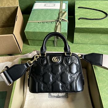 Gucci GG Matelassé Handbag Black 19x13x10cm