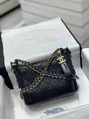 Chanel Small Bag Gabrielle Black 20cm - 1