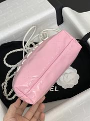 Chanel 22 Mini Bag White & Light Pink 20x19x6cm - 5