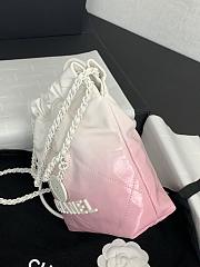 Chanel 22 Mini Bag White & Light Pink 20x19x6cm - 4