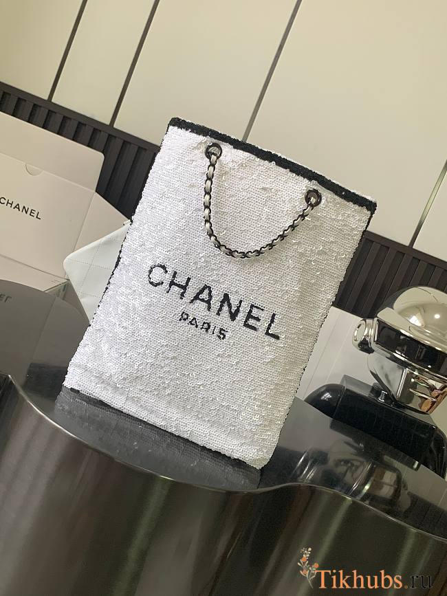 Chanel Shopping Bag Sequins White 39x20x2cm - 1