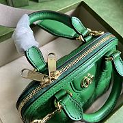 Gucci GG Matelassé Handbag Green 19x13x10cm - 2