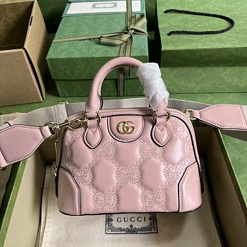 Gucci GG Matelassé Handbag Pink 19x13x10cm