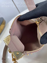 Louis Vuitton LV Side Trunk Bag PM Taupe 18 x 12.5 x 8 cm - 6