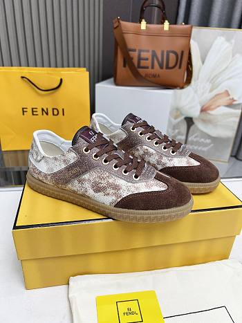 Fendi Flair Beige Karung Leather Low-tops Sneaker