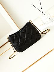 Chanel 24S Hobo Black Bag 13x18x7cm - 5