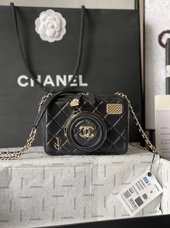 Chanel Vintage Camera Bag Black 18cm