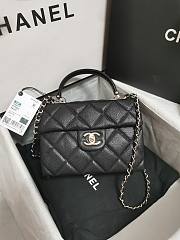 Chanel Box Bag Calfskin Gold Black 21x16x9.5cm - 1