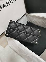 Chanel Box Bag Calfskin Gold Black 21x16x9.5cm - 4