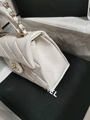 Chanel Box Bag Calfskin Gold White 21x16x9.5cm - 5