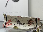 Dior Large Book Tote White Multicolor 42cm - 5