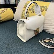 Valentino Garavani One Stud Top Handle White Bag 20x13x8.5cm - 4