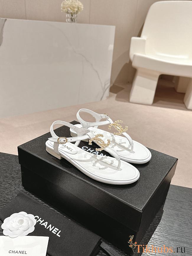 Chanel White Sandal 03 - 1