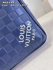 Louis Vuitton LV Avenue Slingbag NM Blue 31x20x7cm - 4