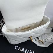 Chanel 19 Waist Belt Bag Lambskin White Gold 20x11x5.5cm - 3