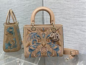 Dior Medium Lady Bag Beige Calfskin Multicor 24cm