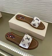 Louis Vuitton LV White Slides - 3