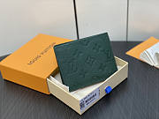 Louis Vuitton LV Multiple Green Wallet 11.5 x 9 x 1.5 cm - 4