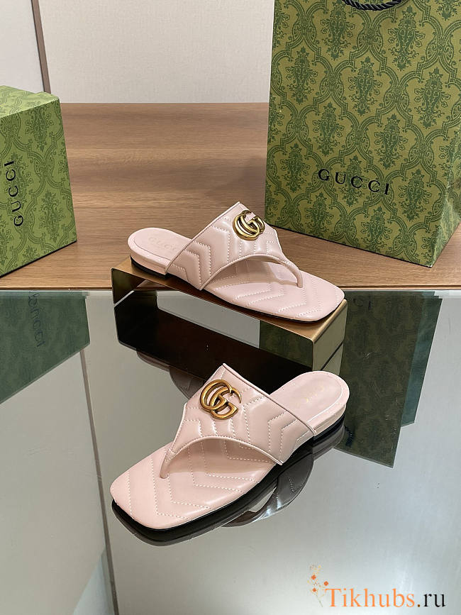 Gucci Women's Pink Double G Thong Sandals - 1
