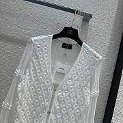 Chanel White Cardigan 04 - 2