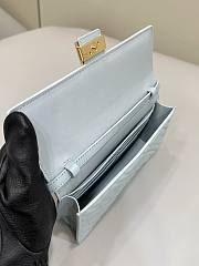 Fendi Baguette Bag Light Blue Chain 21x5x11.5cm - 2