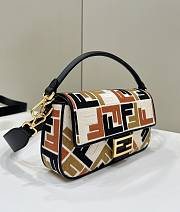 Fendi Baguette Multicolor Canvas Bag FF 27x15x6cm - 2