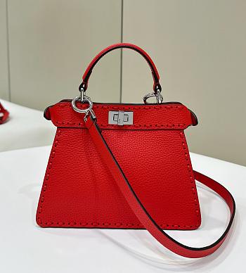 Fendi Peekaboo Iseeu Bag Red 20x11x15cm