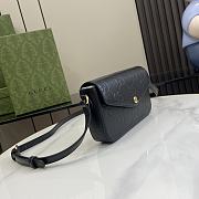 Gucci GG Super Mini Shoulder Bag Black 21x13.5x3cm - 2