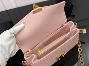 Louis Vuitton LV Pochette Métis East West Pink 21.5 x 13.5 x 6 cm - 6