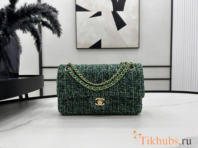 Chanel Medium Flap Bag Green Tweed 25cm - 1