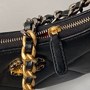 Chanel 19 Clutch Black Gold Lambskin 20x13x4.5cm - 3