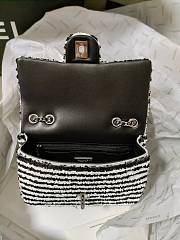 Chanel Small Flap Bag Sequins 13x21x8cm - 3