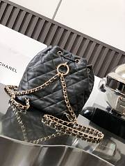 Chanel 23B Duma Backpack Black 22x21x13cm - 4