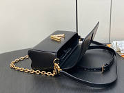 Louis Vuitton LV Twist West Pochette Black 19 x 10.5 x 6.5 cm - 6