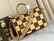 Louis Vuitton LV Speedy Bandoulière 25 Yellow 25 x 15 x 15 cm - 6