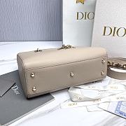 Dior Medium Lady D-Sire Bag Powder Beige Bull 30 x 20 x 13 cm - 4