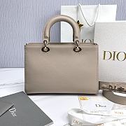 Dior Medium Lady D-Sire Bag Powder Beige Bull 30 x 20 x 13 cm - 2