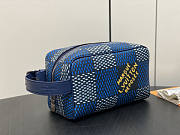 Louis Vuitton LV Locker Dopp Kit Blue 23 x 13 x 12 cm - 5