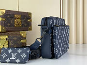 Louis Vuitton LV Trio Messenger G65 Navy Blue 25 x 18.5 x 7 cm - 6