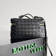 Bottega Veneta Vanity Case Crossbody Bag Black 22x12.5x5cm - 3