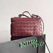 Bottega Veneta Vanity Case Crossbody Bag Red Wine 22x12.5x5cm - 2