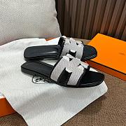 Hermes Oran Black White Slides - 2