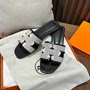 Hermes Oran Black White Slides - 5