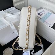 Chanel 23B Flap Bag White Gold Lambskin 23x16x10cm - 6