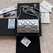 Chanel Wallet Silver Lambskin Chain 11x7cm - 1